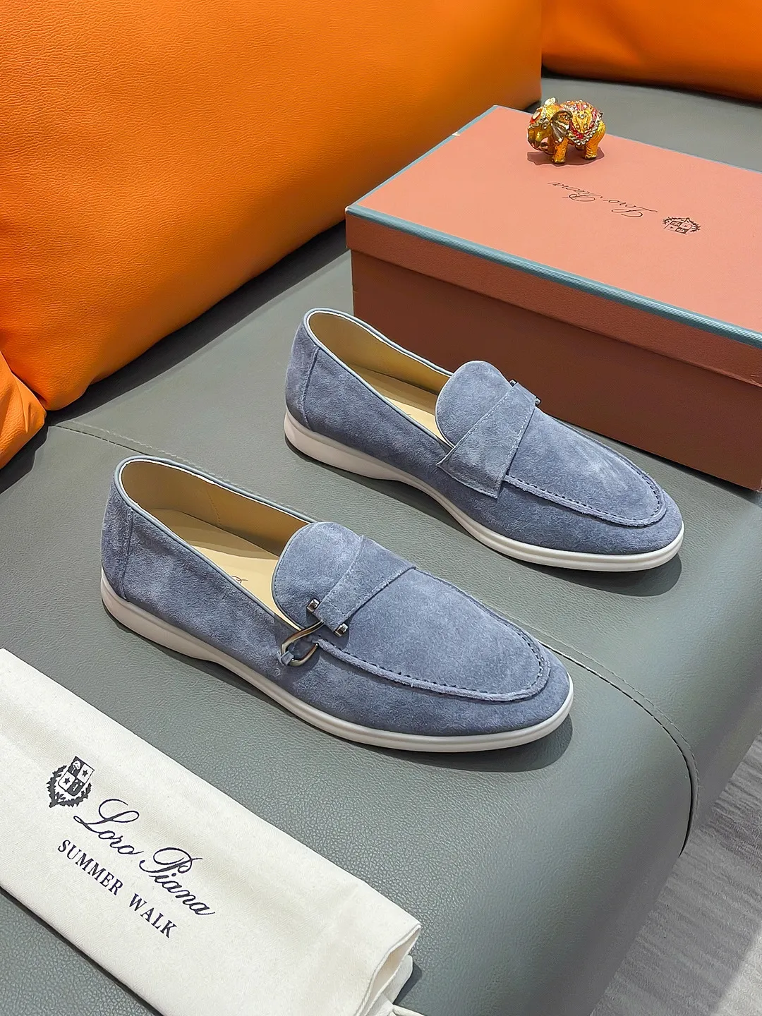 Men's shoes LORO PIANA "LP" P420 Regular size: 38-44 (casual shoes) Product materials: Selected high-mercerized suede upper, comfortable sheepskin lining; original outsole.